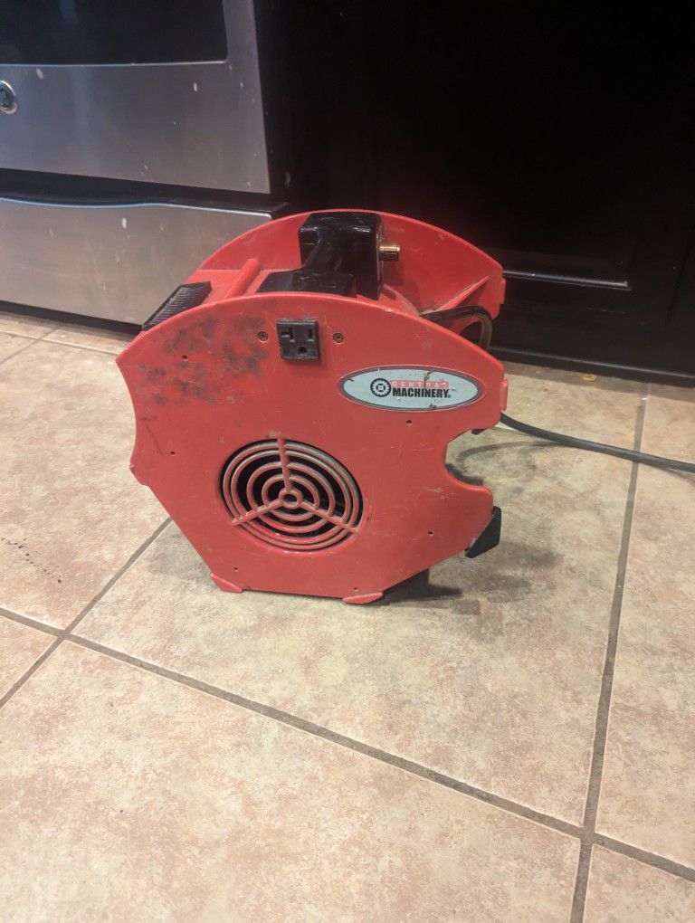 CENTRAL MACHINERY PORTABLE BLOWER FAN