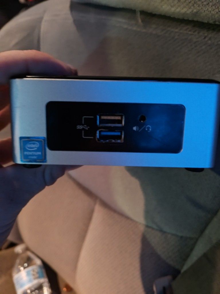 Intel NUC Mini PC NUC5PPYH Intel Pentum N3700/1.60GHZ - 8GB / 60GB Kodi 4k h265