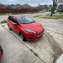 2015 FORD FIESTA 4-CYLINDER