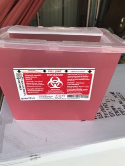 Sharps container