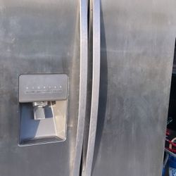 Whirlpool Refrigerator 