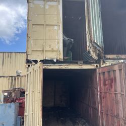 Free 20’ And 40’ Shipping Containers 