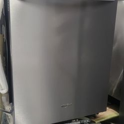 Whirlpool Stainless Steel Dishwasher 