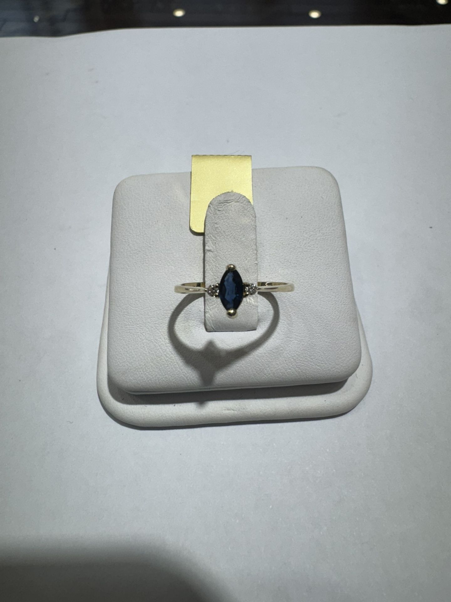 14 Sapphire Ring