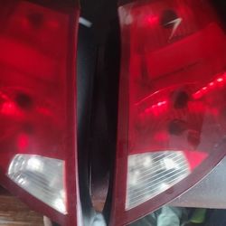 Tail Lights On A 2003 Saturn