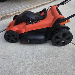 Black & Decker Lawnmower (NON WORKING)