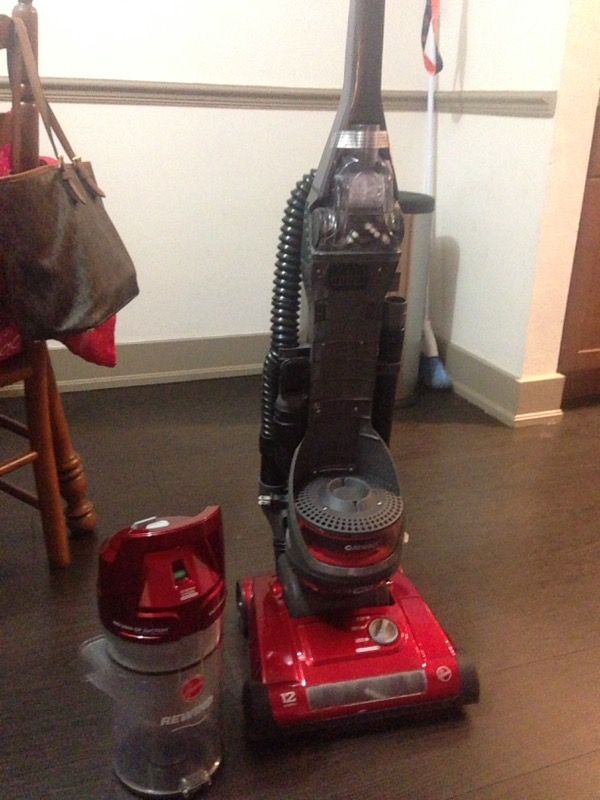 Hoover Elite Rewind Bagless Upright Vacuum, UH71012 for Sale in Tampa, FL OfferUp