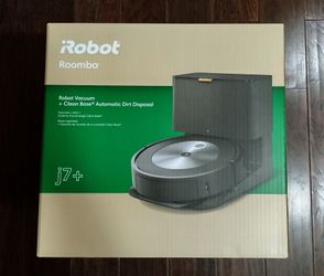iRobot Roomba j7+ Self-Emptying Robotic Vacuum Cleaner + Clean Base - Graphite