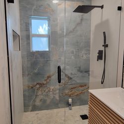 Amazing Shower Door 