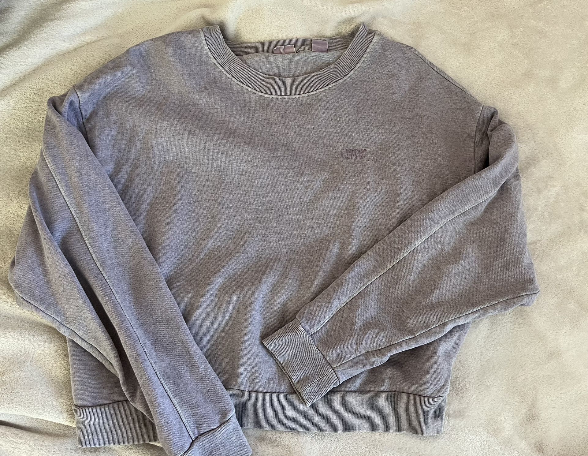 Levis crew neck