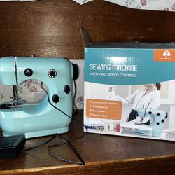 Mini Sewing Machine