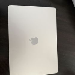 MacBook 2023 M1