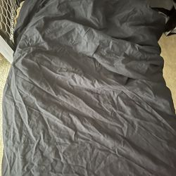 Mattress, Bedsheet Black 