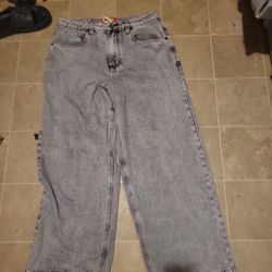 Empyre Light Grey Size 32