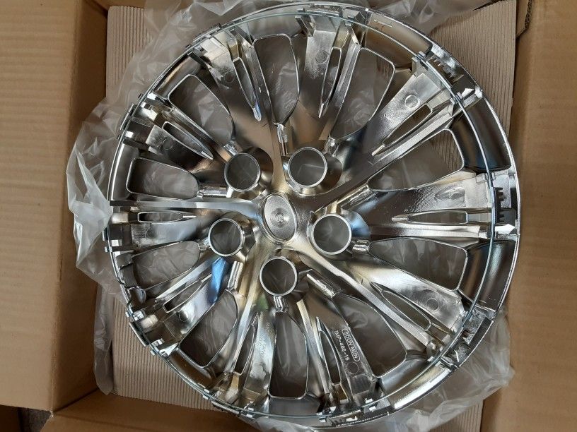 Toyota Camry 16" Wheel Cover Chrome Full Set