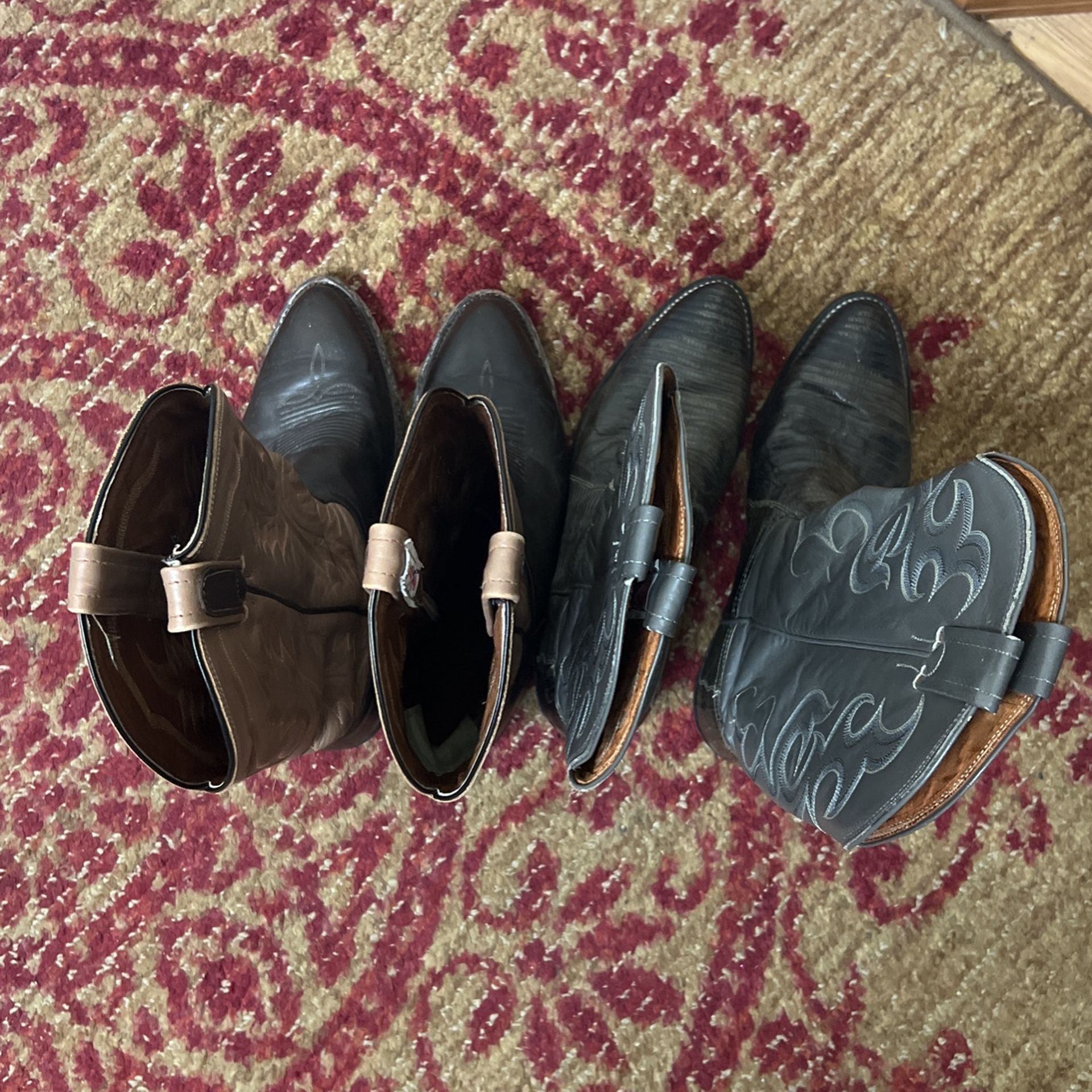 Cowboy Boots. Size 9/5