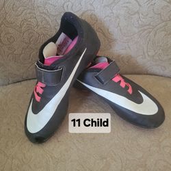 Nike Kids Soccer Cleats Size 11 Child