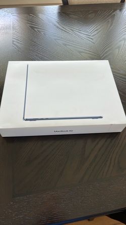 Apple MacBook Air in Box