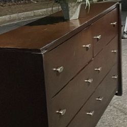 Modern Solid Wood Long Dresser With Big Drawers . Drawers Sliding Smoothly. Delivery Available 