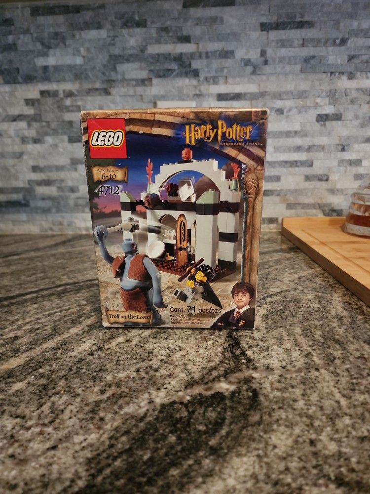 Lego Harry Potter Troll On The Loose PRICE REDUCED!