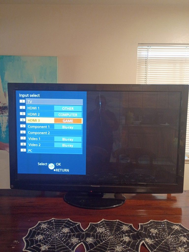 $100  Samsung TV  