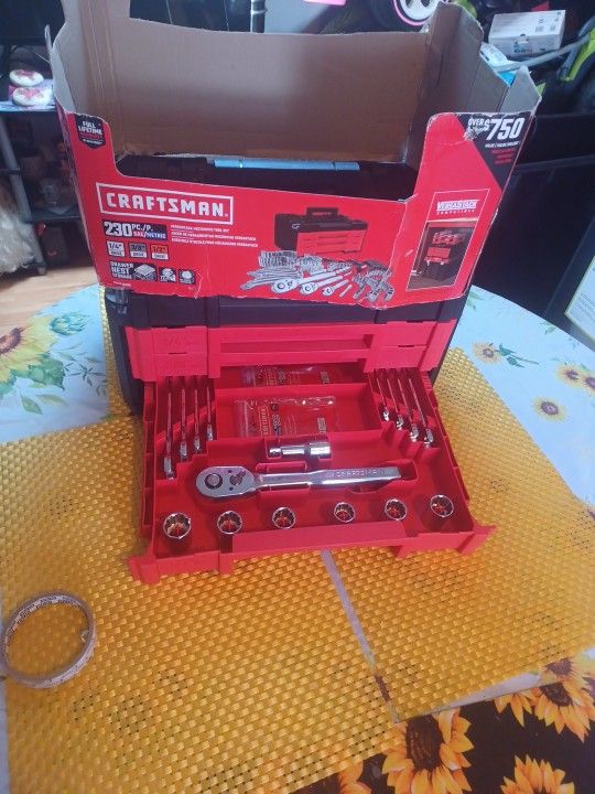 Craftsman Tools 🔧