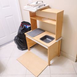 Free In Weston - Ikea Kids Kitchen For Parts And Bag Of Kids Suff