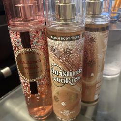 Bath & Body Works “Christmas Cookies” Perfume / Fragrance Mist – Set of 5