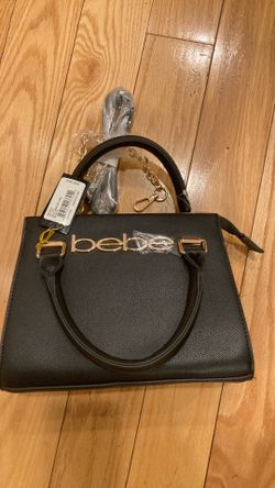 BEBE SMALL PURSE BRAND NWT