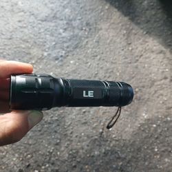 LE Flashlight