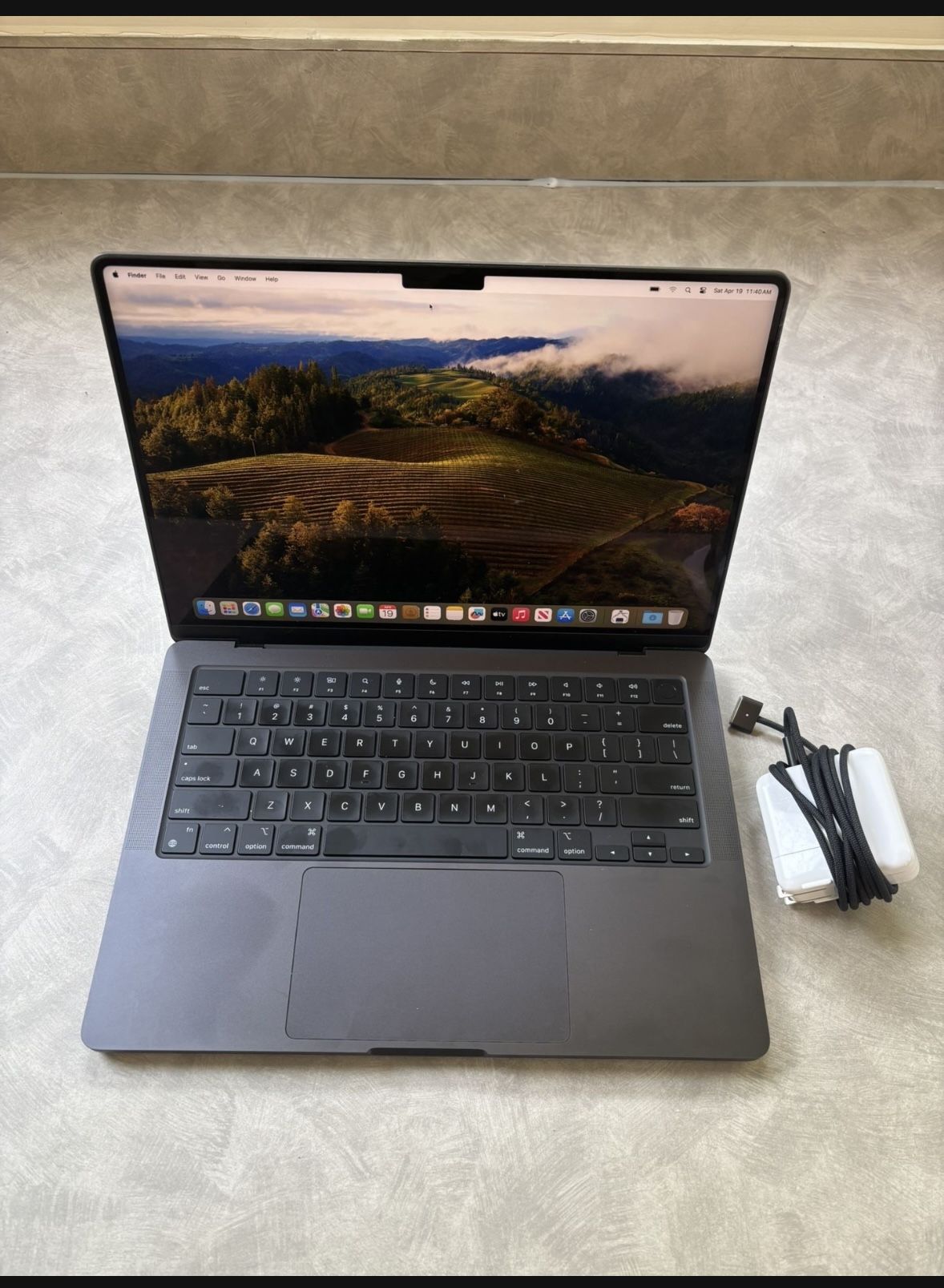 2023 Apple MacBook Pro M3 14 Core 36GB 512GB 3 Counts Charger, Music & Video Software AppleCare 2028