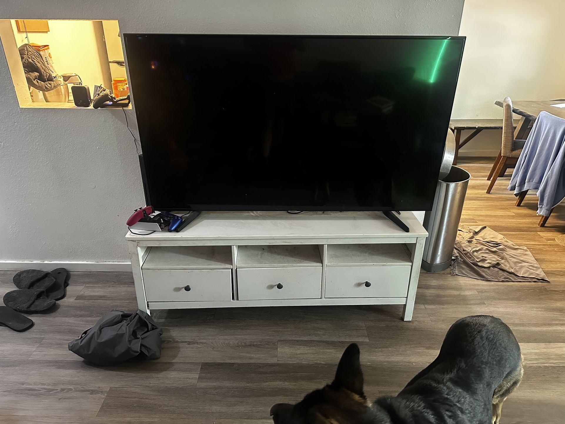 60 Inch Flat Screen