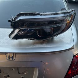 2016-20 Honda Ridgeline Headlight 