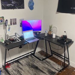 L Shaped desk For Sale 
