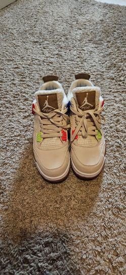 Mens US 7/ Women's 9 Wild things retro Jordan 4s