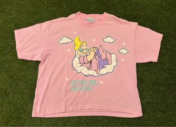Vintage Disney Snow White Seven Dwarfs Doc Graphic T-Shirt