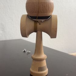 Broken Bone Erratic String Sweets Kendama