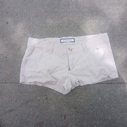 Abercrombie And Fitch 