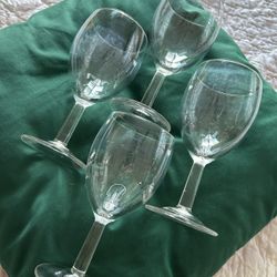 4 Used Wine Glasses