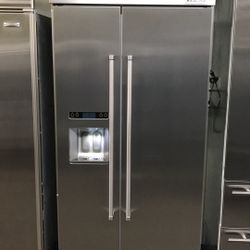 KITCHEN AID 36”WIDE SIDE BY SIDE BUILT IN REFRIGERATOR 