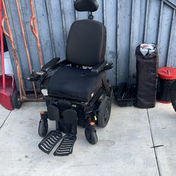 Rehab chair Quickie Q500 M powered wheelchair