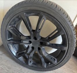 Tired & Rims Tire Size 265/35/22R 