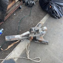 Heavy Duty Trailer Hitch
