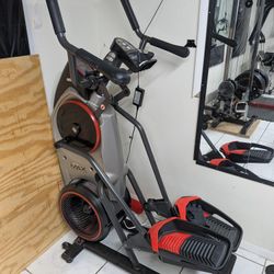 Bowflex M5 Max Trainer