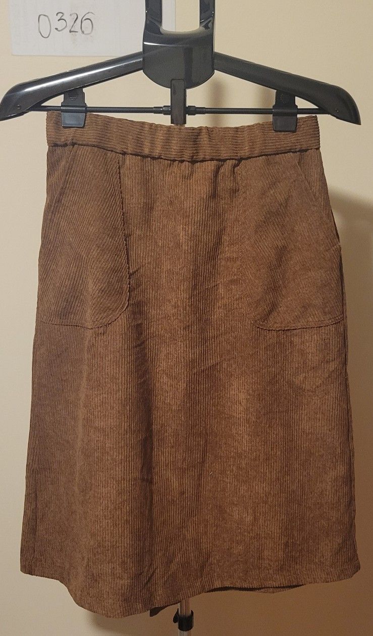 Shein Brown Corduroy Skirt - Size M (0326)