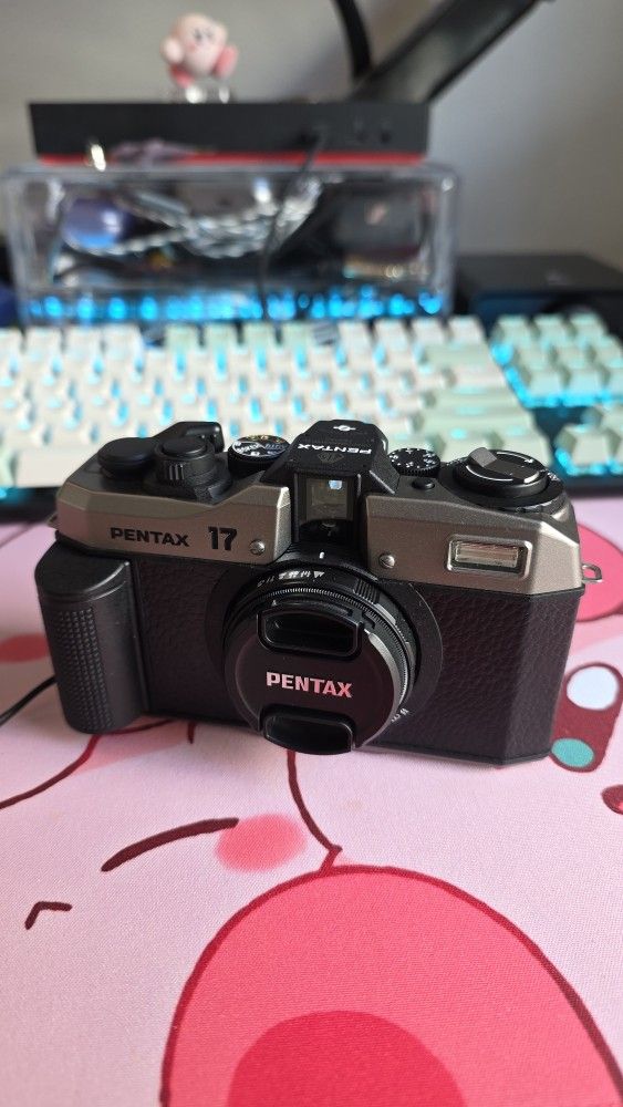 Pentax 17 Half-Frame Point-and-Shoot Film Camera
