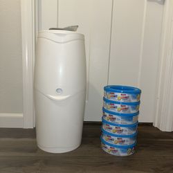 Barely Used Playtex Diaper Genie 2 with 6 Pail Refills