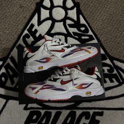 Supreme x Nike zoom spectrum size 10.5