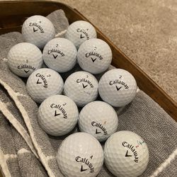 12 White Callaway Golf Balls