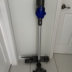 Dyson Multi Floor Vacuum 
